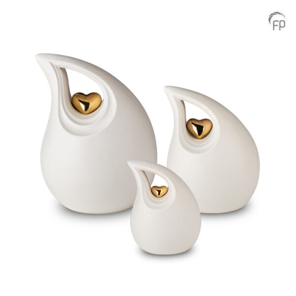 Curved Teardrop Enclosed Heart Ceramic Urn